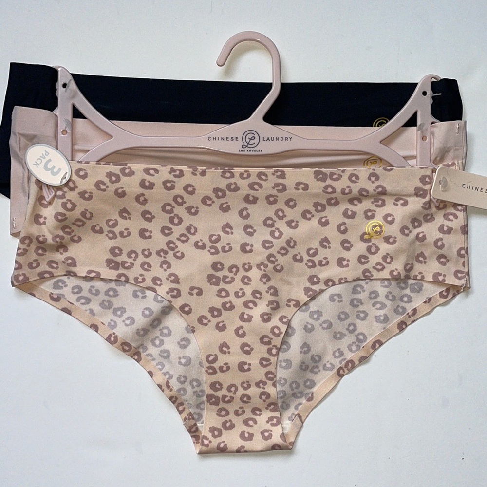 Chinese laundry intimates 3 Pack Panties.